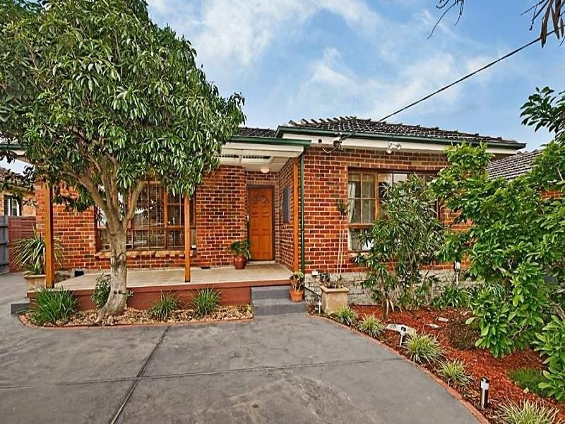 38 Mackie Road, Bentleigh East VIC 3165