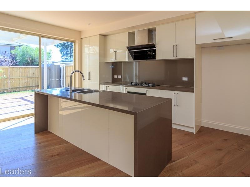 20 Rose Avenue, Glen Waverley VIC 3150