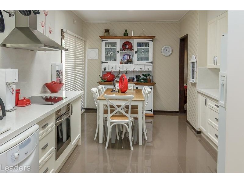 20 Canova Drive, Glen Waverley VIC 3150