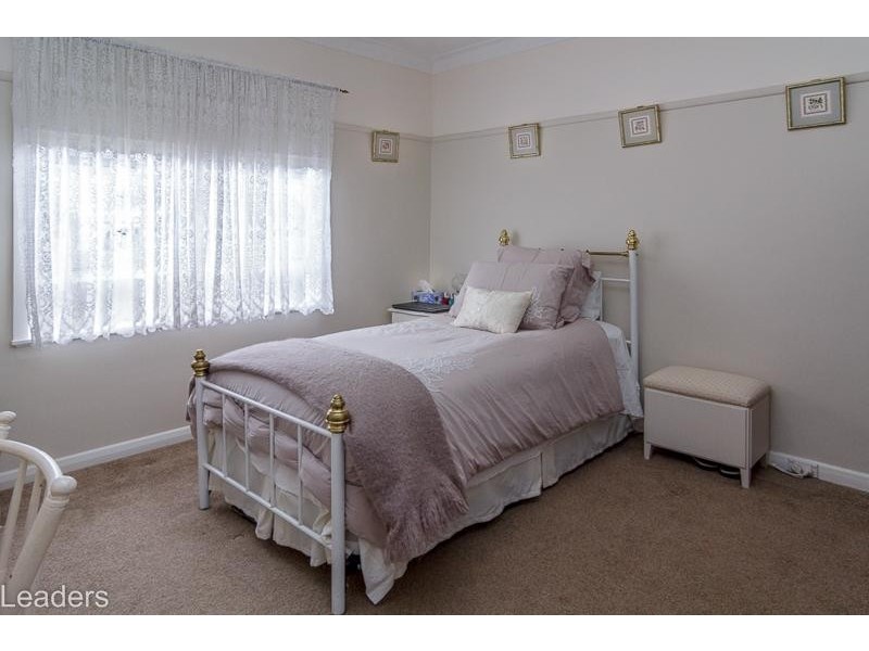 6 McKeon Road, Mitcham VIC 3132