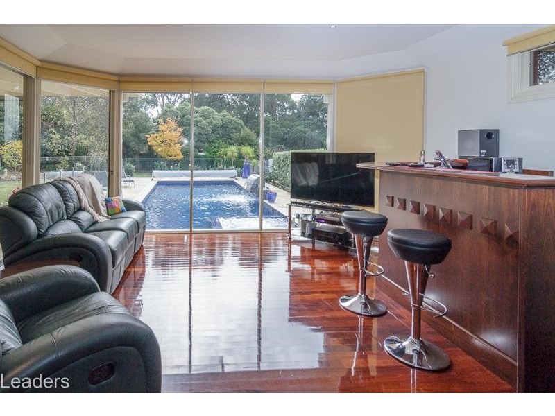 41 Campbell  Street, Glen Waverley VIC 3150