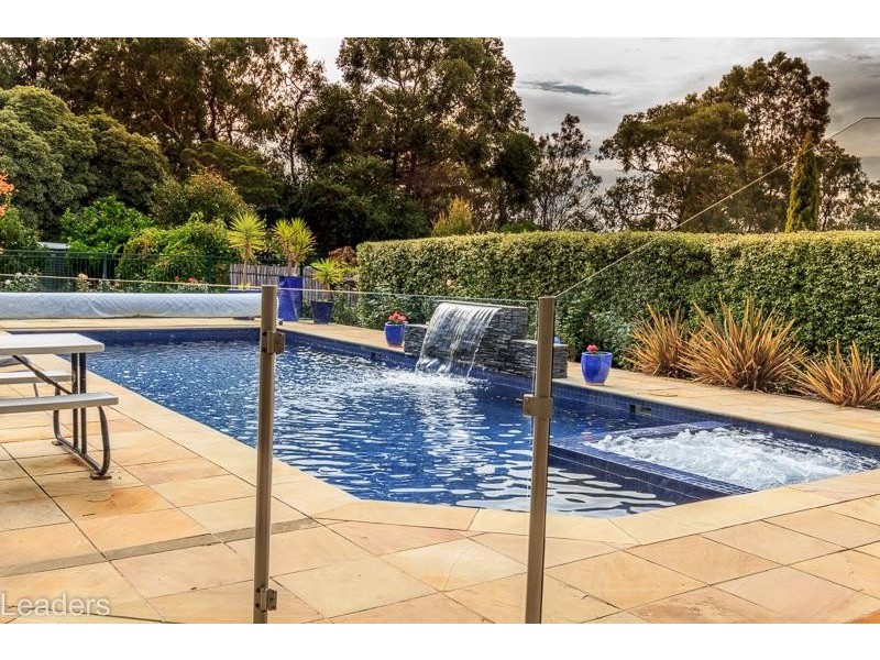 41 Campbell  Street, Glen Waverley VIC 3150