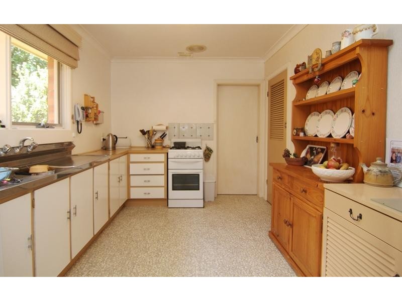 35 Willow Avenue, Glen Waverley VIC 3150