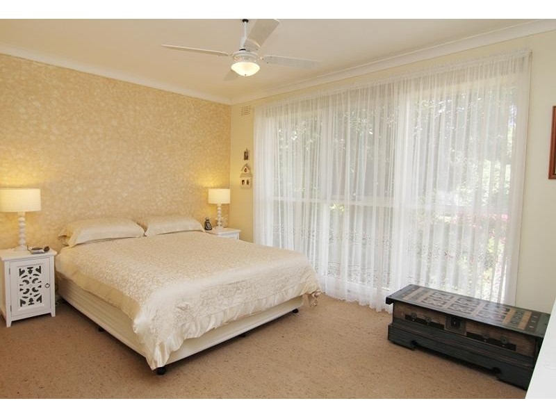 35 Willow Avenue, Glen Waverley VIC 3150