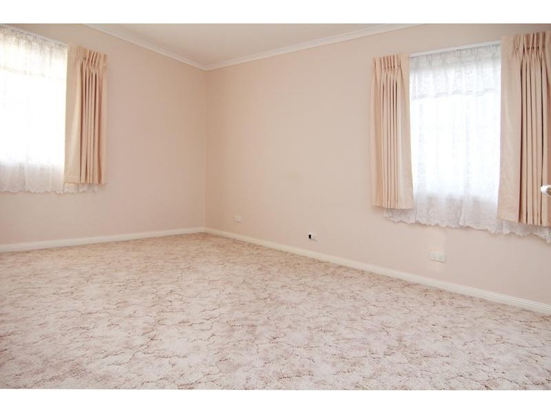 2/84 Leeds Road, Mount Waverley VIC 3149