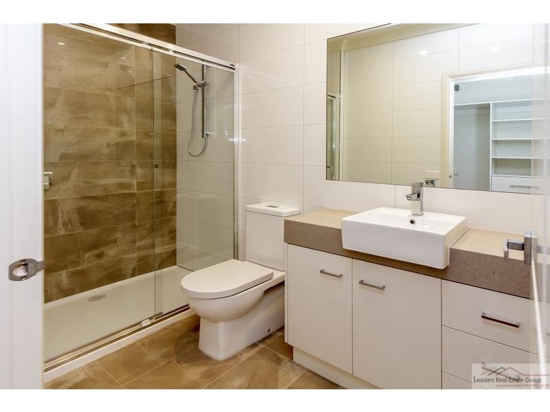 2/45 Cypress  Avenue, Glen Waverley VIC 3150