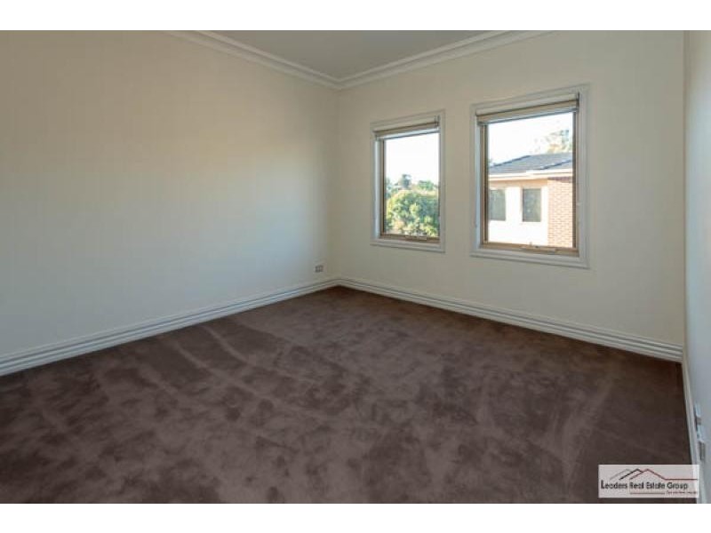 1/449 High Street Road, Mount Waverley VIC 3149