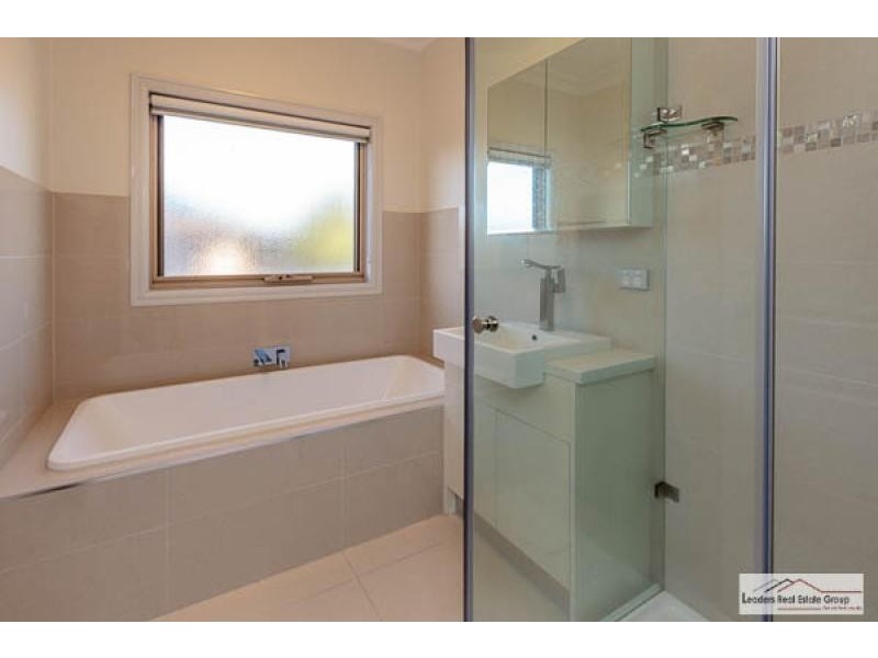 1/449 High Street Road, Mount Waverley VIC 3149