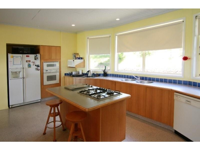 192 Meynink Road HODGSON VALE 4352, Hodgson Vale QLD 4352