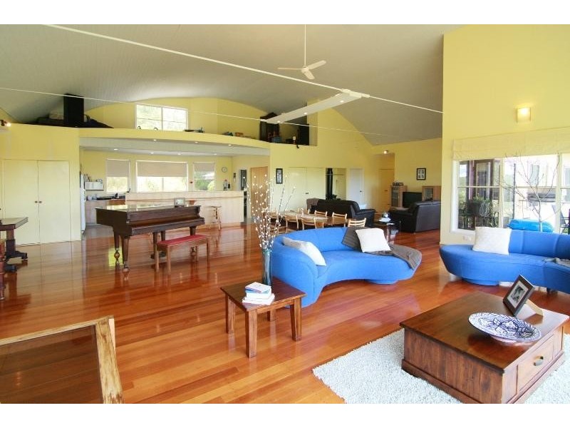 192 Meynink Road HODGSON VALE 4352, Hodgson Vale QLD 4352