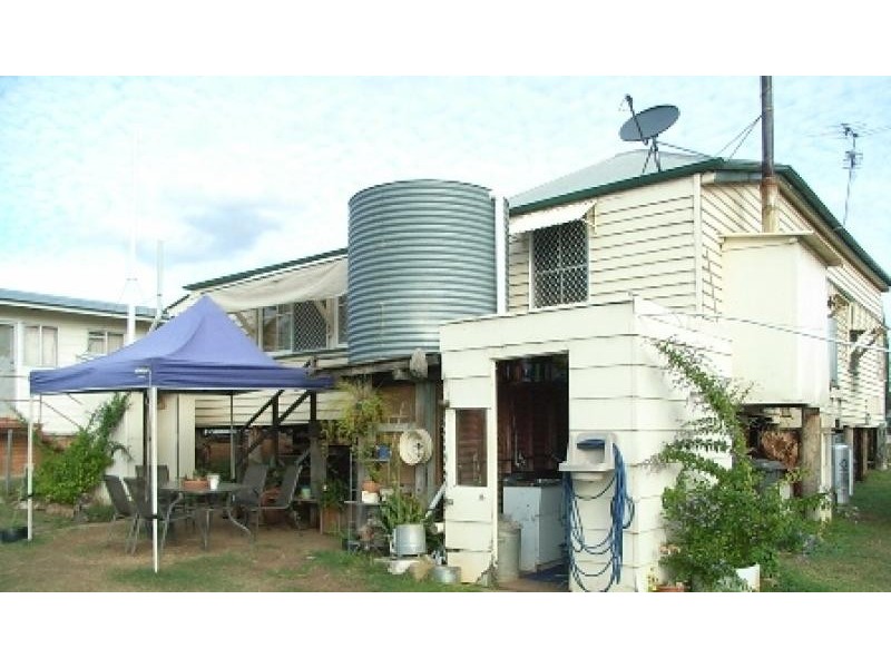 12 Creek  Street OAKEY 4401, Oakey QLD 4401