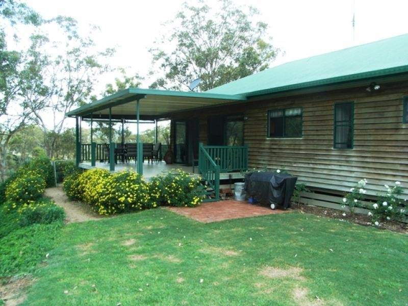 33 Box Tree Court MOUNT RASCAL 4350, Mount Rascal QLD 4350