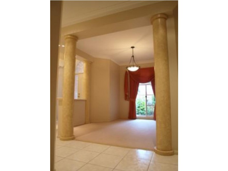 10 Parsley Drive MIDDLE RIDGE 4350, Middle Ridge QLD 4350