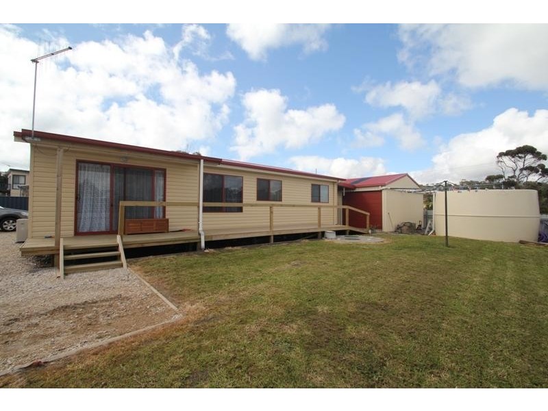 2 Barnett Street CRAYFISH CREEK 7321, Crayfish Creek TAS 7321