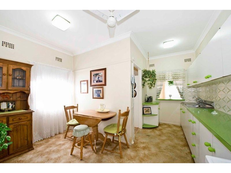 15 Fairfield  Avenue NEW LAMBTON 2305, New Lambton NSW 2305