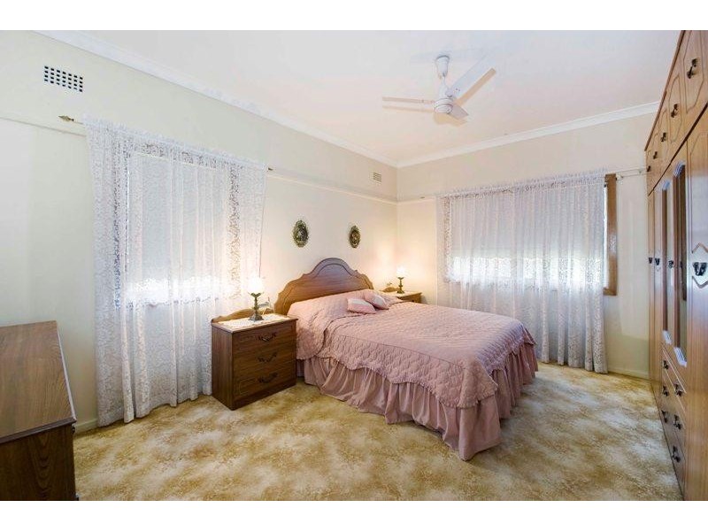 15 Fairfield  Avenue NEW LAMBTON 2305, New Lambton NSW 2305