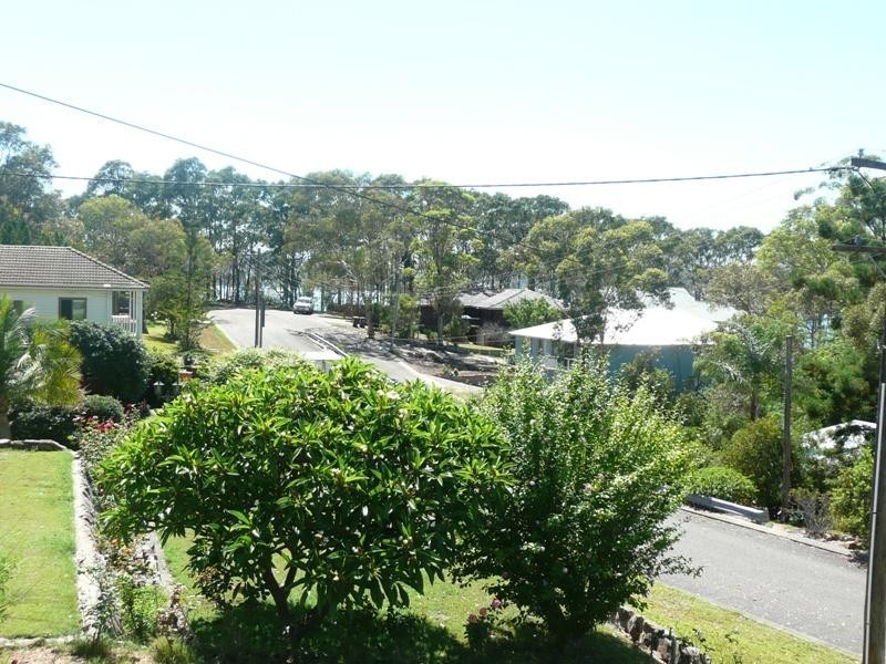 9 Wattle Street BOLTON POINT 2283, Bolton Point NSW 2283