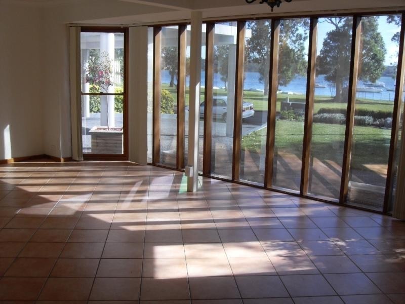 86 Dilkera Avenue VALENTINE 2280, Valentine NSW 2280