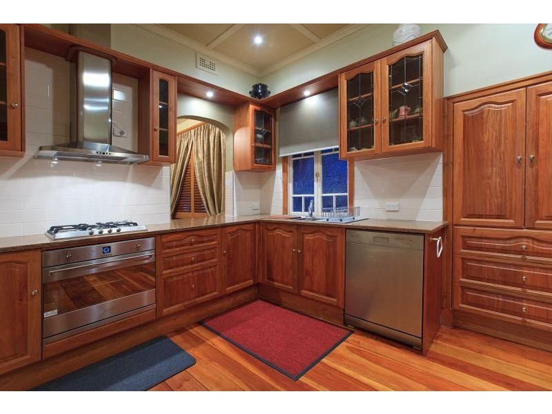 20 Wynnum Road NORMAN PARK 4170, Norman Park QLD 4170