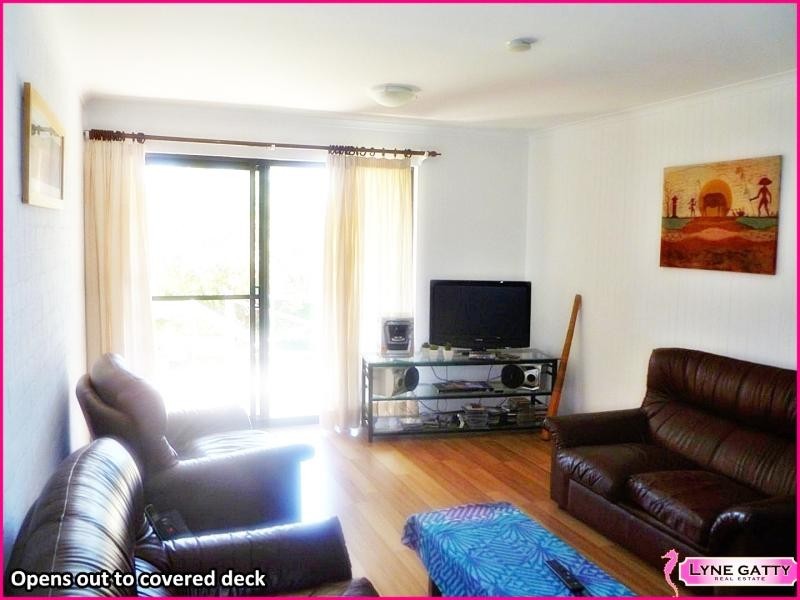 1/5 Hood Crescent, Tuross Head NSW 2537
