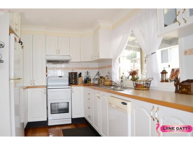 73 Bondi Street TUROSS HEAD 2537, Tuross Head NSW 2537