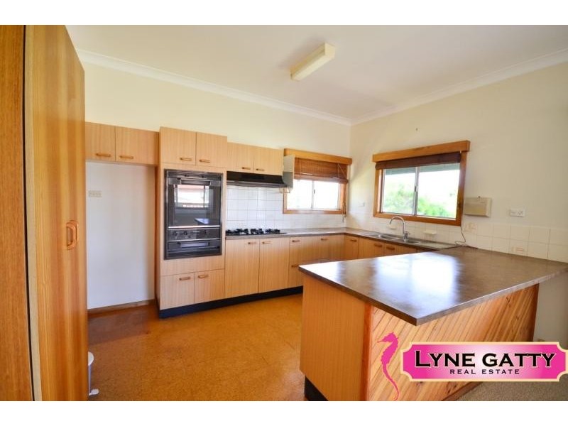 9 Monash Avenue, Tuross Head NSW 2537