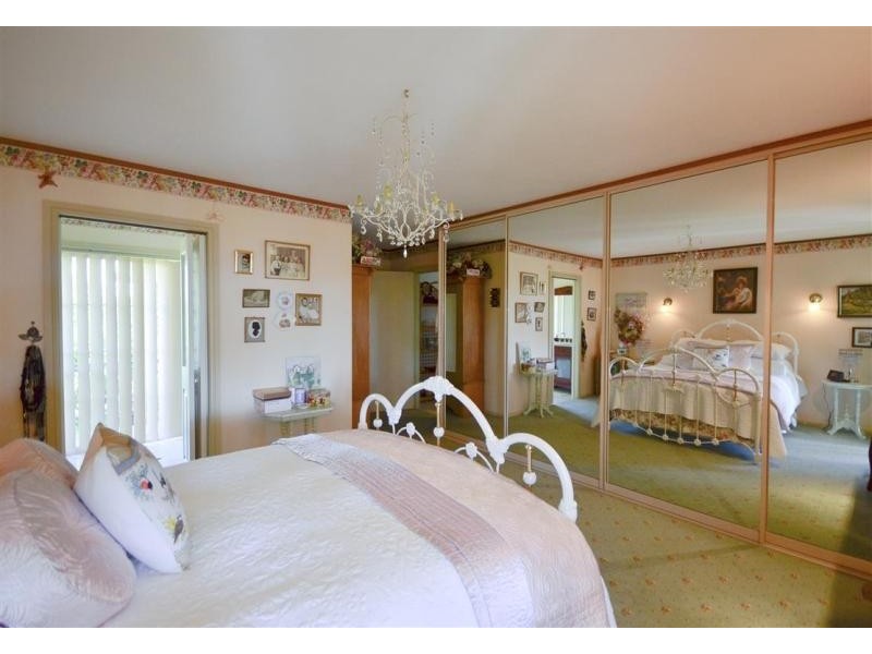 217 Hector McWilliam  Drive, Tuross Head NSW 2537