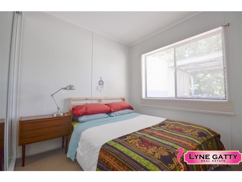 24 Coogee Street, Tuross Head NSW 2537