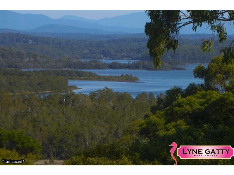 267 Hector McWilliam  Drive, Tuross Head NSW 2537