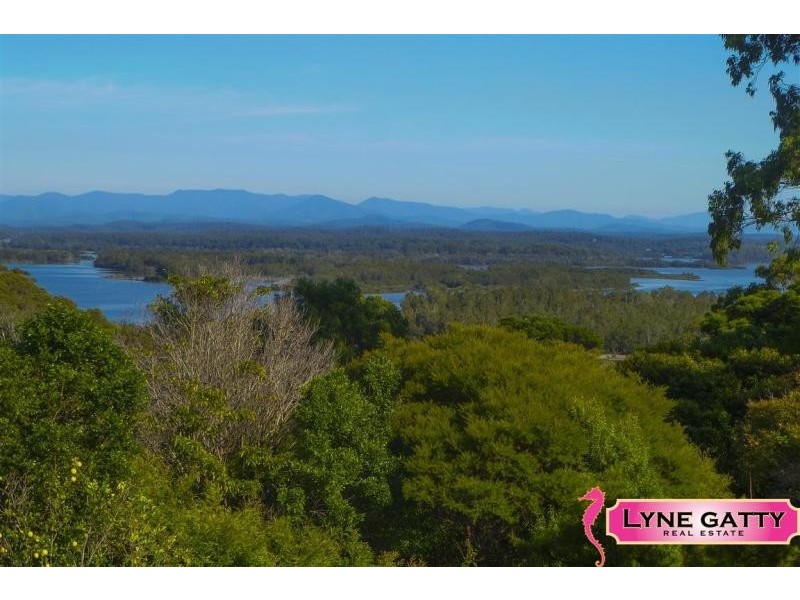 267 Hector McWilliam  Drive, Tuross Head NSW 2537