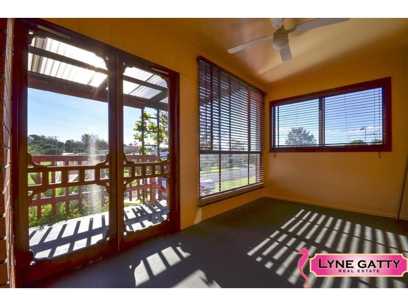 27 Anderson Avenue, Tuross Head NSW 2537