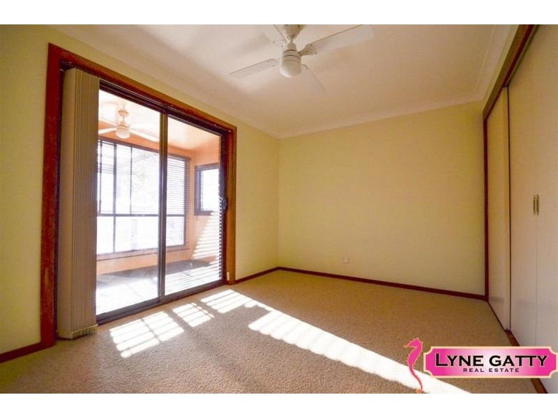 27 Anderson Avenue, Tuross Head NSW 2537