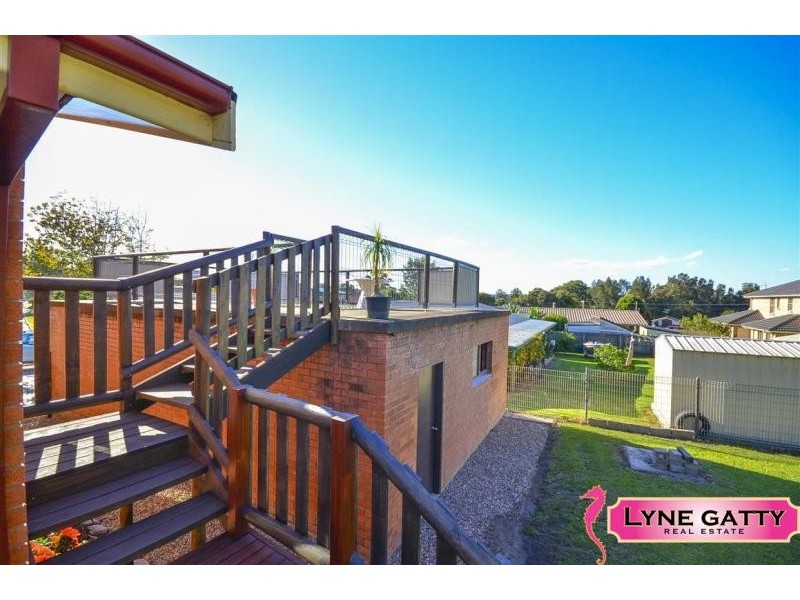 27 Anderson Avenue, Tuross Head NSW 2537