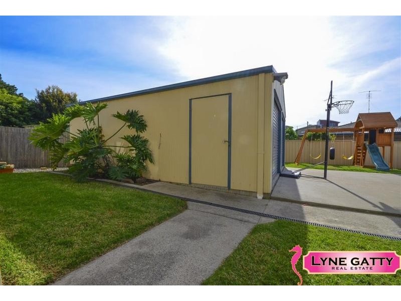 5 Grenville Avenue, Tuross Head NSW 2537