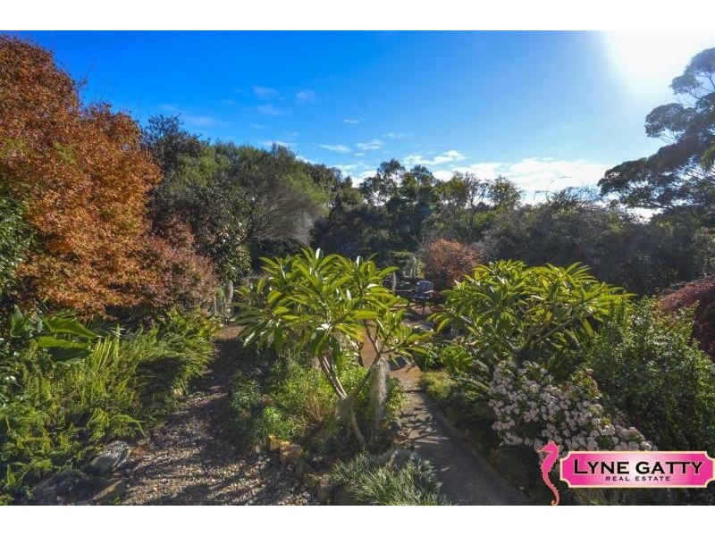 33 Allenby  Road, Tuross Head NSW 2537