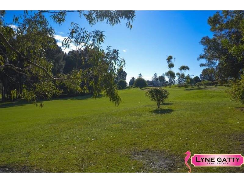 33 Allenby  Road, Tuross Head NSW 2537