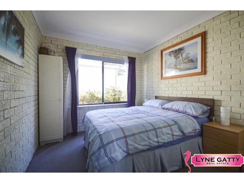17 Monash Avenue, Tuross Head NSW 2537
