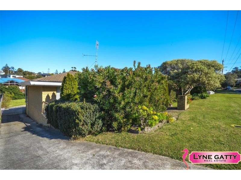 3 Evans  Road, Tuross Head NSW 2537