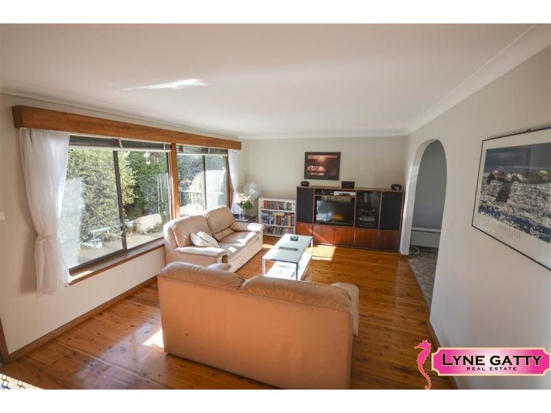 3 Evans  Road, Tuross Head NSW 2537