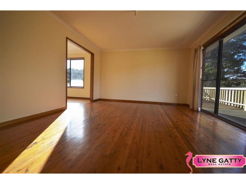 23 Grenville Avenue, Tuross Head NSW 2537