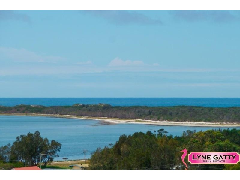 64 Coogee Street, Tuross Head NSW 2537