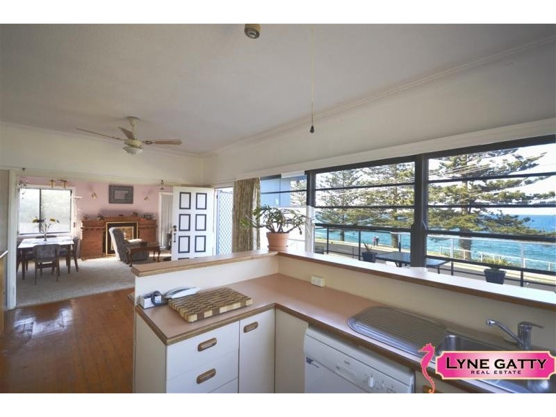 21 Tuross Boulevard, Tuross Head NSW 2537