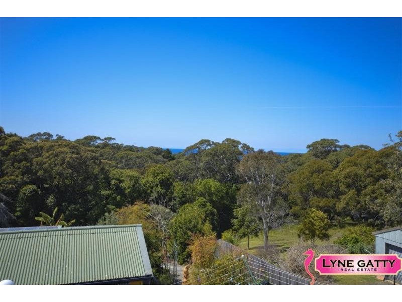 16 Craddock Road, Tuross Head NSW 2537
