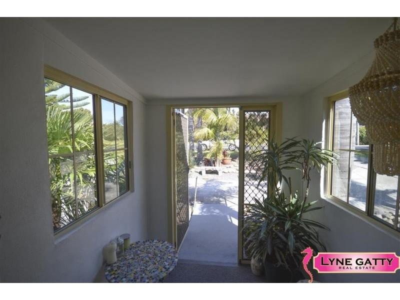 16 Craddock Road, Tuross Head NSW 2537