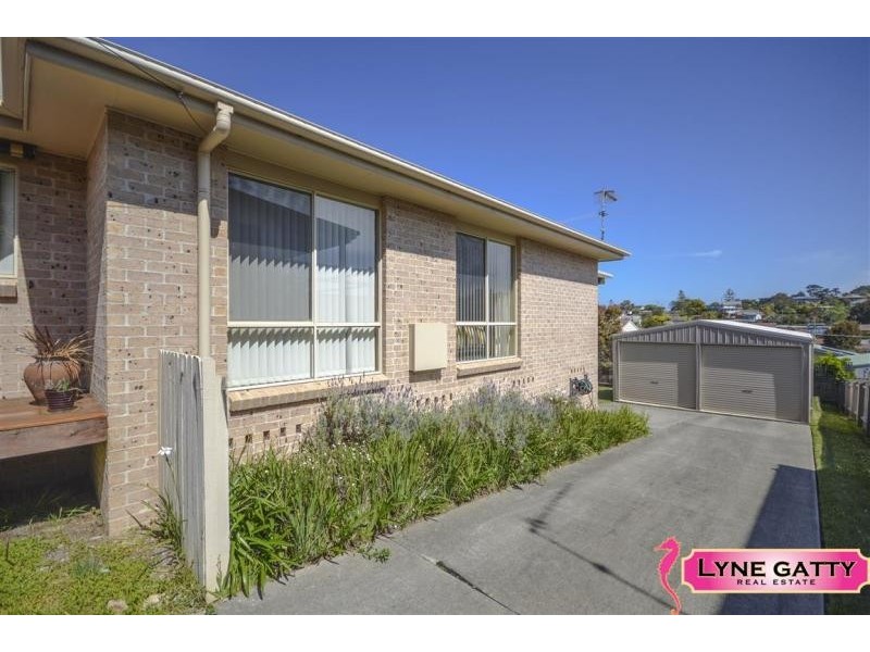 19 Island View  Road, Tuross Head NSW 2537