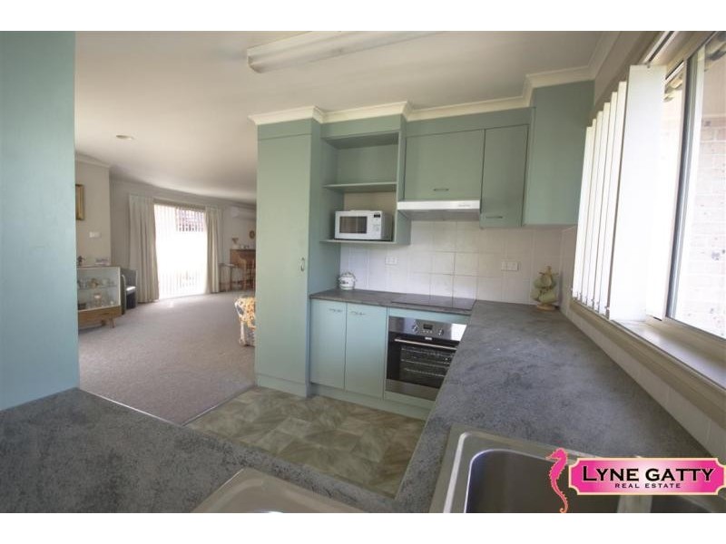 19 Island View  Road, Tuross Head NSW 2537