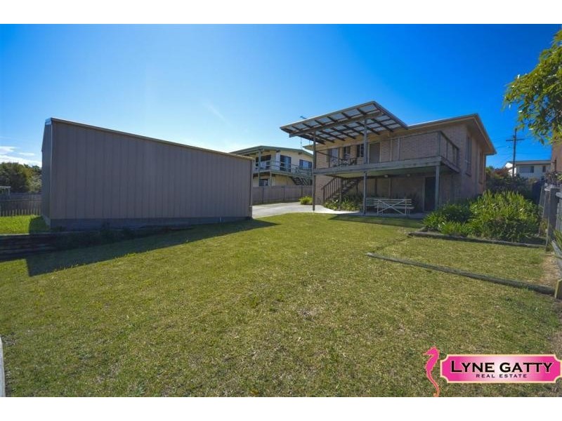 19 Island View  Road, Tuross Head NSW 2537