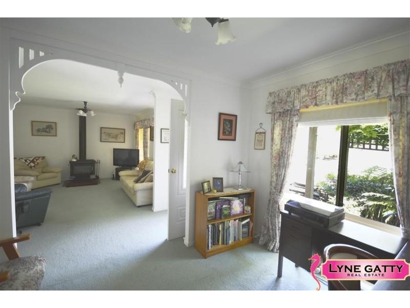 37 Anderson Avenue, Tuross Head NSW 2537