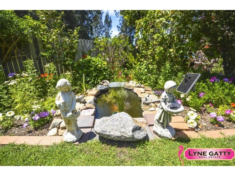 37 Anderson Avenue, Tuross Head NSW 2537