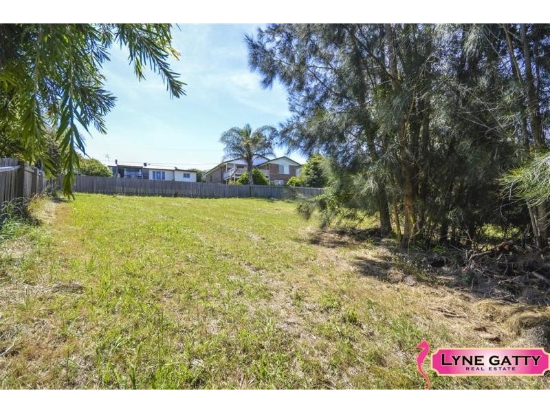 41 Salmon  Street, Tuross Head NSW 2537